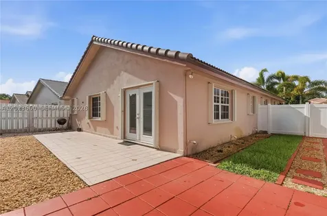 17655 SW 6th Street Pembroke Pines FL 33029