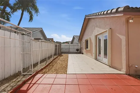 17655 SW 6th Street Pembroke Pines FL 33029