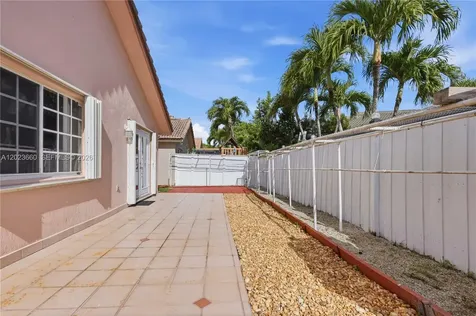 17655 SW 6th Street Pembroke Pines FL 33029