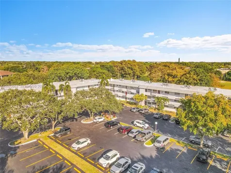 8405 NW 61st Street Tamarac FL 33321