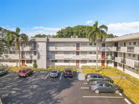 8405 NW 61st Street Tamarac FL 33321