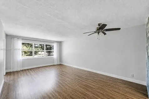 8405 NW 61st Street Tamarac FL 33321