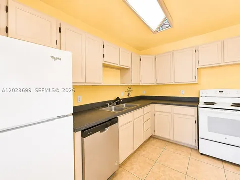 10370 SW 220th Street Cutler Bay FL 33190