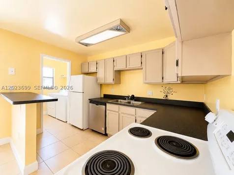 10370 SW 220th Street Cutler Bay FL 33190