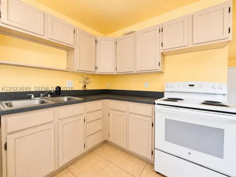 10370 SW 220th Street Cutler Bay FL 33190