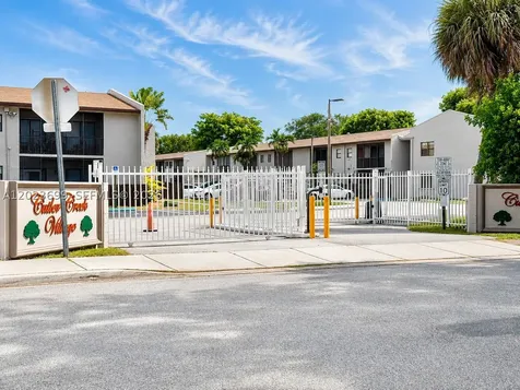 10370 SW 220th Street Cutler Bay FL 33190