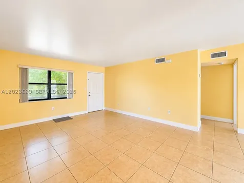 10370 SW 220th Street Cutler Bay FL 33190