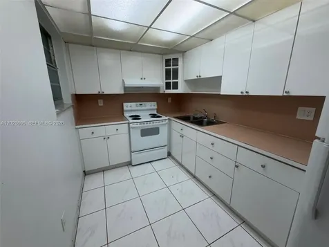 9150 Fontainebleau Boulevard Miami FL 33172