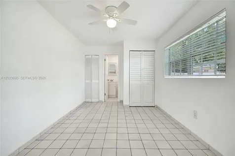 877 W 33rd Street Hialeah FL 33012