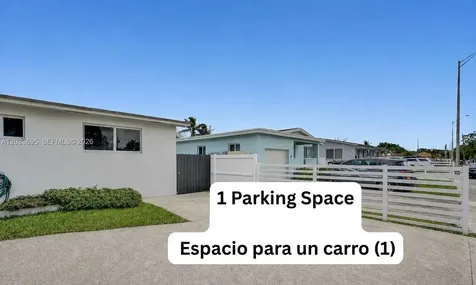 877 W 33rd Street Hialeah FL 33012