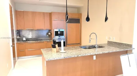 15811 Collins Avenue Sunny Isles Beach FL 33160