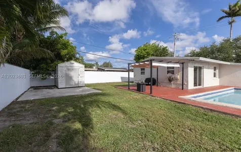 5771 SW 38th Court Davie FL 33314