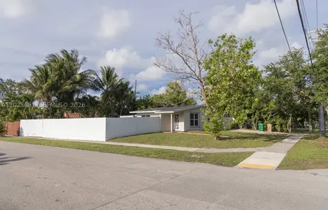 5771 SW 38th Court Davie FL 33314