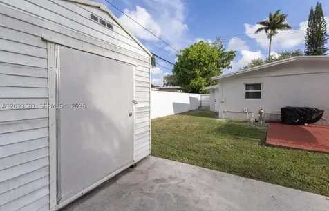 5771 SW 38th Court Davie FL 33314