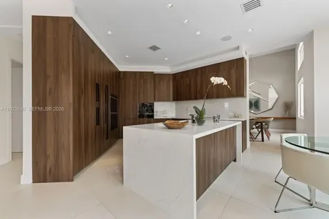 11163 NW 71st Terrace Doral FL 33178