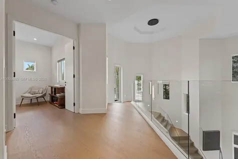 11163 NW 71st Terrace Doral FL 33178