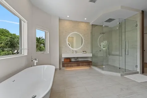 11163 NW 71st Terrace Doral FL 33178