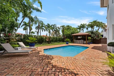 11163 NW 71st Terrace Doral FL 33178