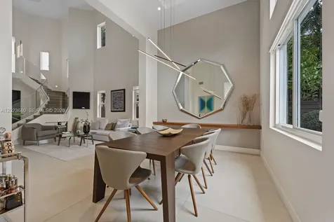 11163 NW 71st Terrace Doral FL 33178