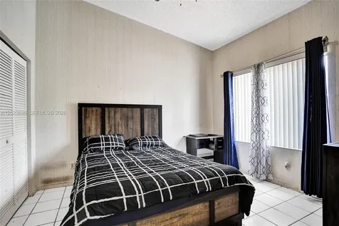 3273 W Inverrary Boulevard W Lauderhill FL 33319