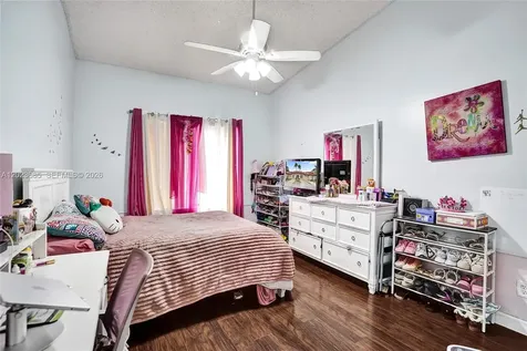 3273 W Inverrary Boulevard W Lauderhill FL 33319