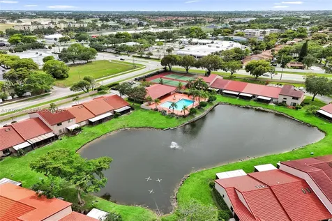 3273 W Inverrary Boulevard W Lauderhill FL 33319