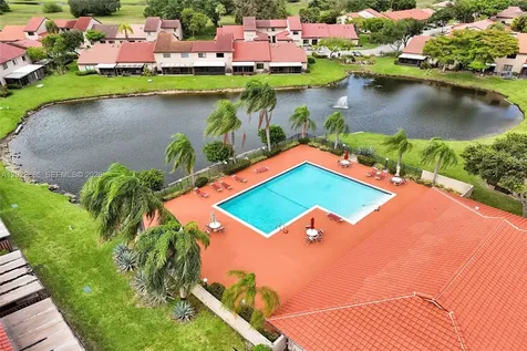 3273 W Inverrary Boulevard W Lauderhill FL 33319