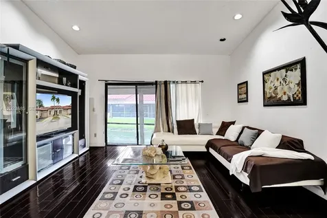 3273 W Inverrary Boulevard W Lauderhill FL 33319