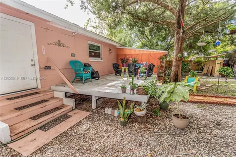 145 N Orange Street Starke FL 32091