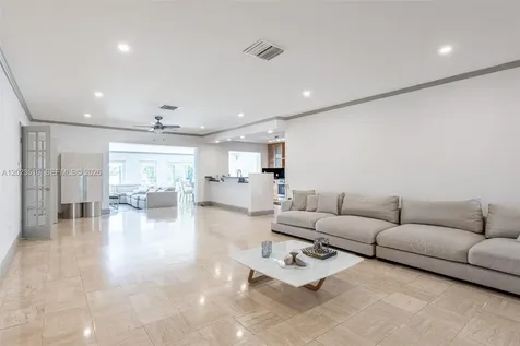 1430 Stillwater Drive Miami Beach FL 33141