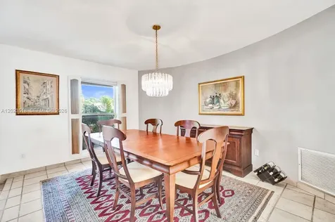 8521 SW 86th Court Miami FL 33143
