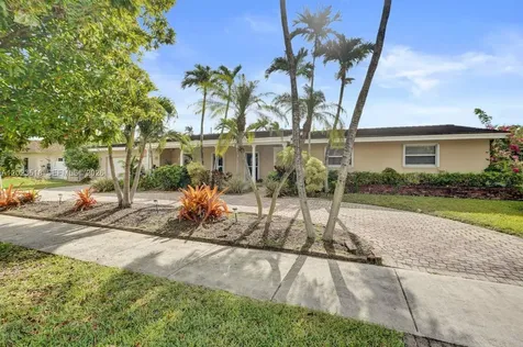 8521 SW 86th Court Miami FL 33143