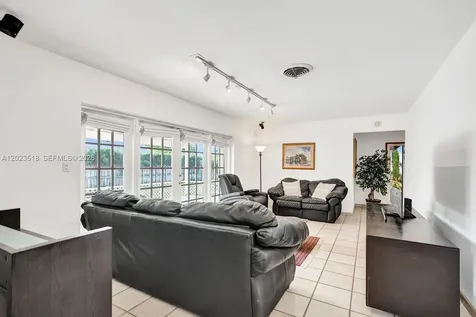 8521 SW 86th Court Miami FL 33143