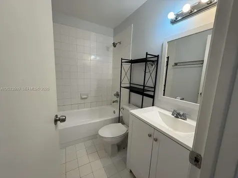 1137 NW 123rd Court Miami FL 33182