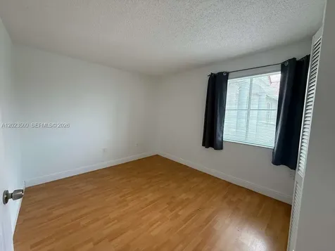 1137 NW 123rd Court Miami FL 33182