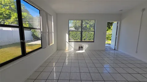525 NE 132nd Terrace North Miami FL 33161