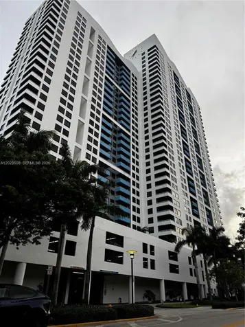1330 West Avenue Miami Beach FL 33139
