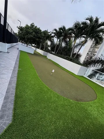 1330 West Avenue Miami Beach FL 33139
