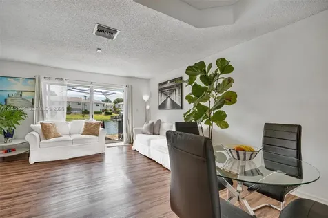 14207 SW 121st Place Miami FL 33186