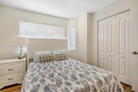 14207 SW 121st Place Miami FL 33186