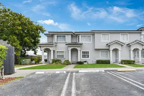 14207 SW 121st Place Miami FL 33186