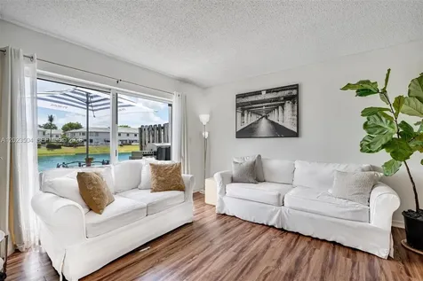 14207 SW 121st Place Miami FL 33186