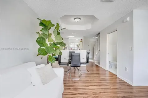 14207 SW 121st Place Miami FL 33186