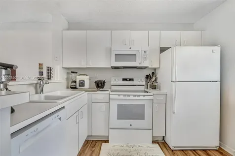 14207 SW 121st Place Miami FL 33186
