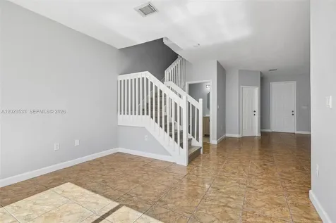 7616 NW 114th Path Doral FL 33178
