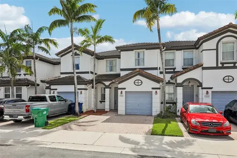 7616 NW 114th Path Doral FL 33178