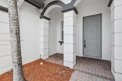 7616 NW 114th Path Doral FL 33178