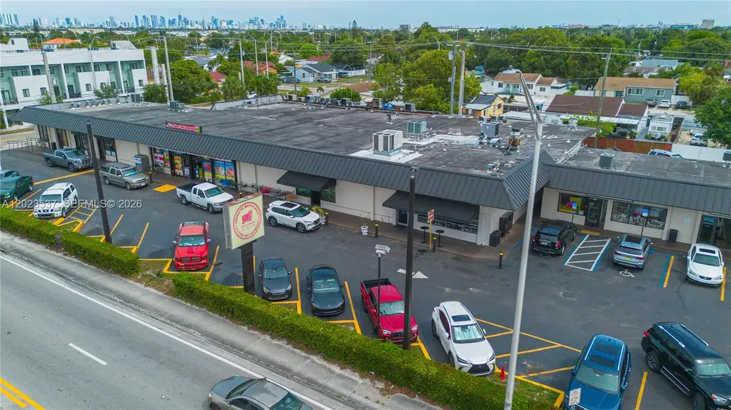652 East 9th Street Hialeah FL 33010