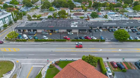 652 East 9th Street Hialeah FL 33010