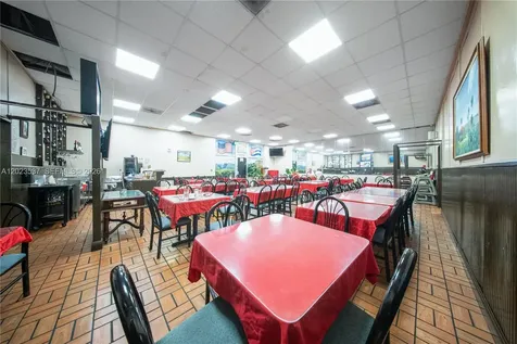 652 East 9th Street Hialeah FL 33010